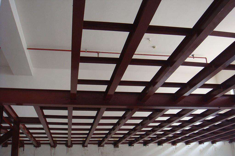 鋼結構廠房裝修閣樓搭建多少錢一平方？